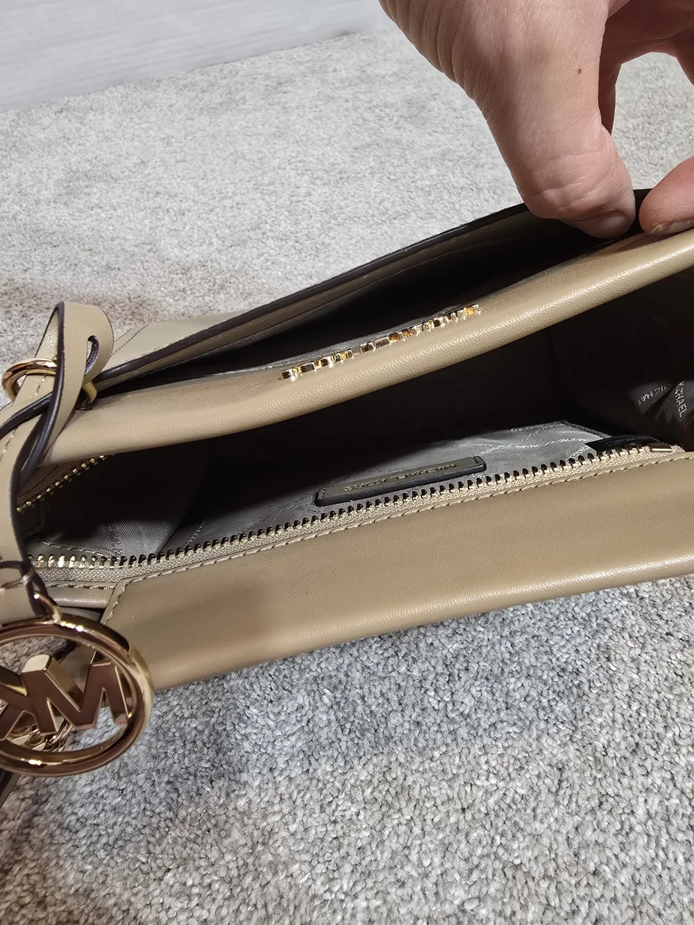 Michael Kors Graham Taupe Leather Messenger Crossbody Bag